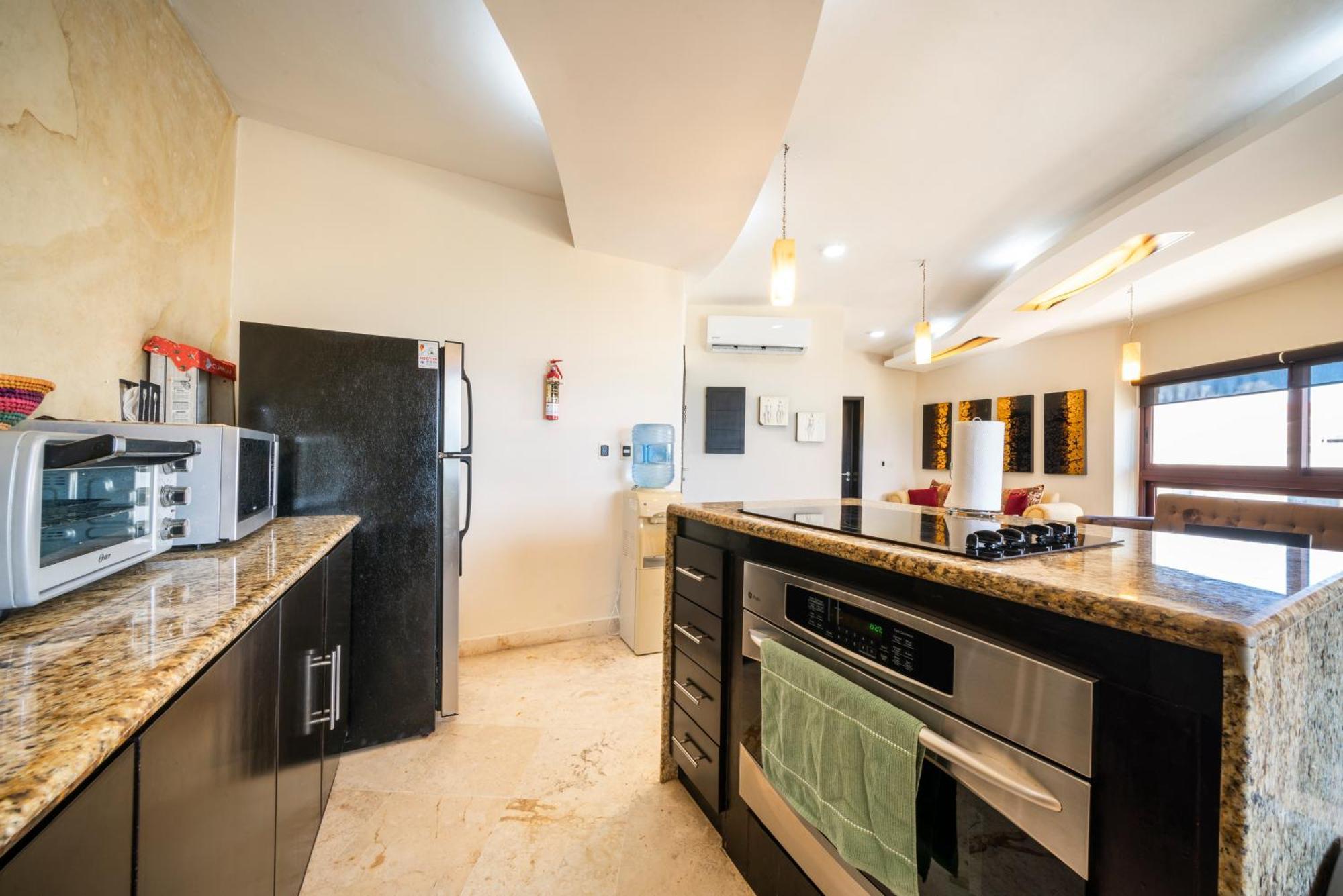 Beachfront 1 Bedroom Condo - El Faro, Surf 407 Плая дел Кармен Екстериор снимка