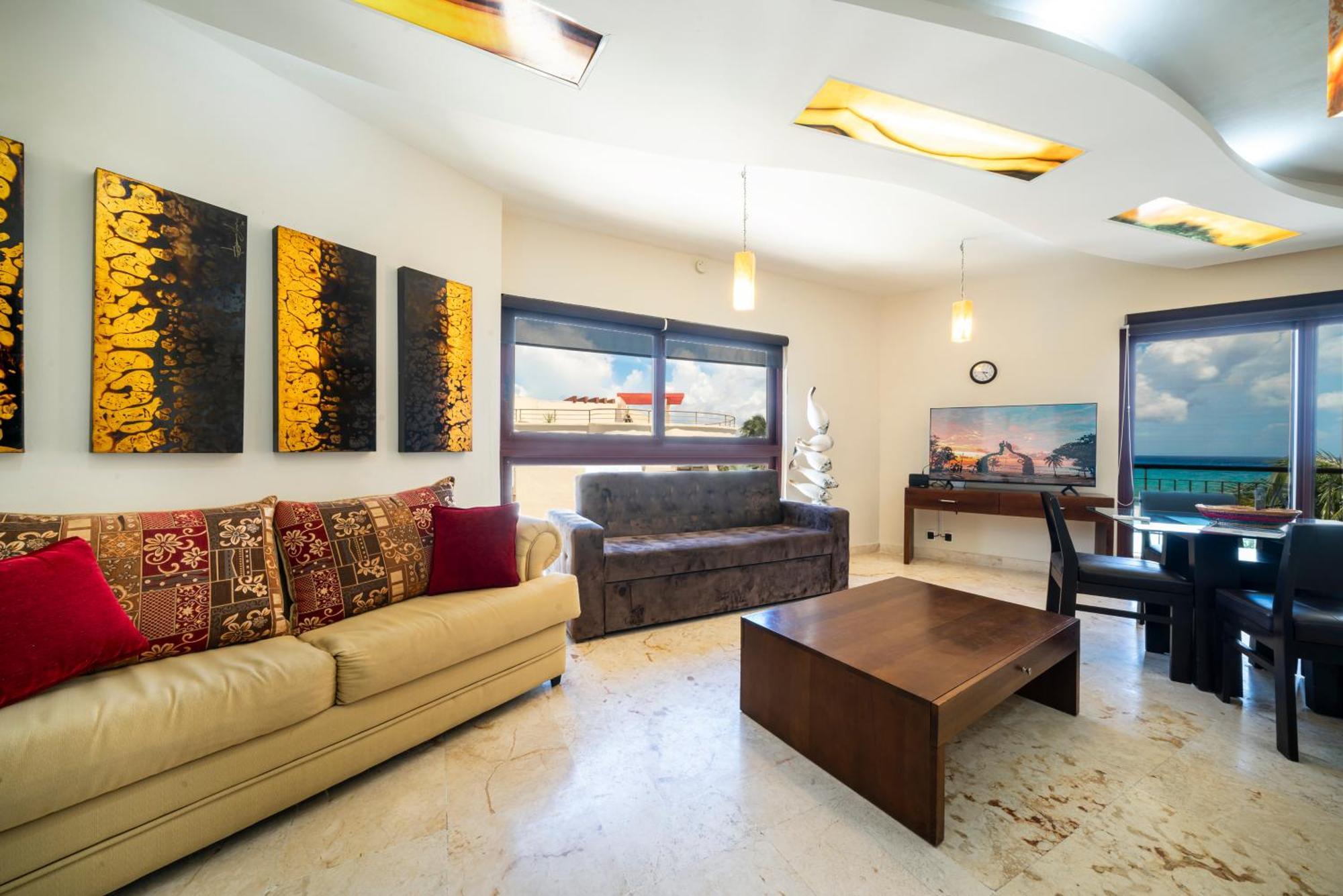 Beachfront 1 Bedroom Condo - El Faro, Surf 407 Плая дел Кармен Екстериор снимка